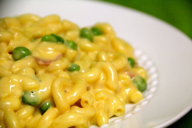 One Pot Macaroni & Cheese