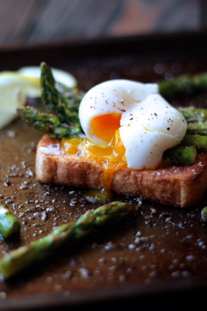 soft boiled egg with asparagus