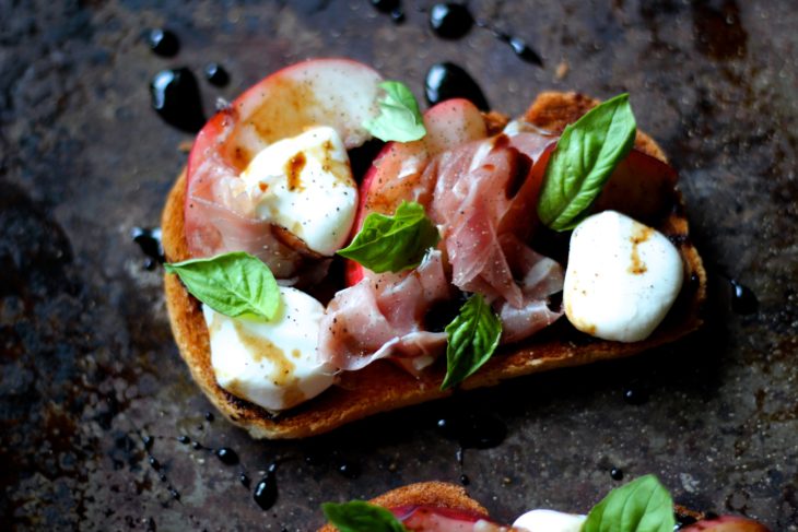 Caprese Bruschetta